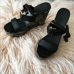 💲1 DAY SALE💲Tory Burch Wedge